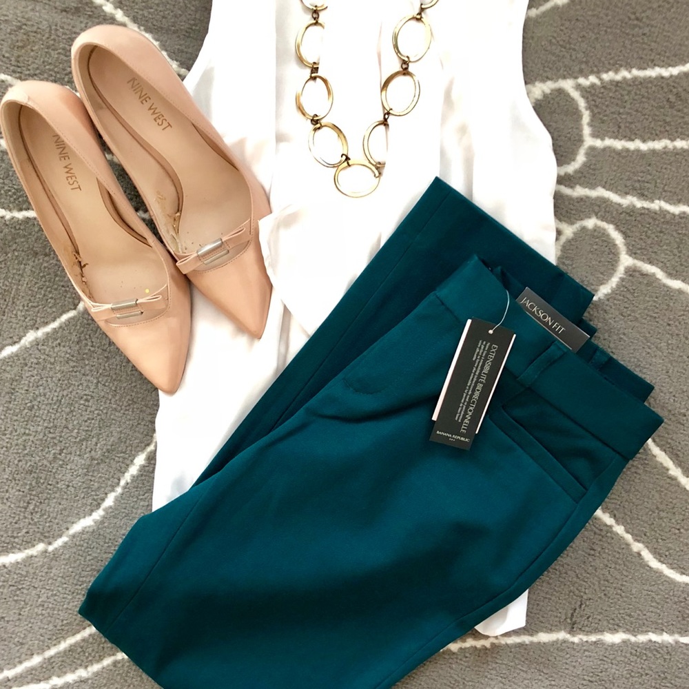 Hunter green NWT BR Jackson fit 4p